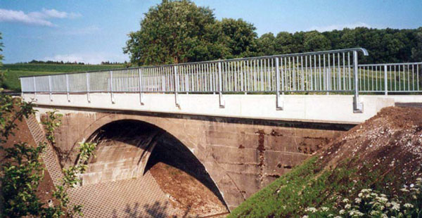 Bahnlinie Augsburg-Weilheim (Pflaumdorf)